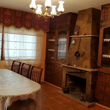 En Con Vistas Al Mar Mino